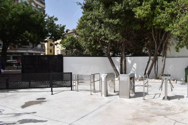 acceso piscina san roque