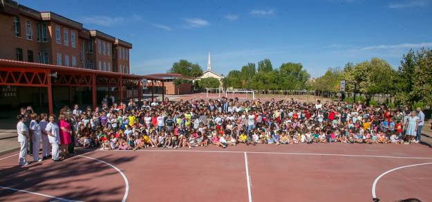 reina letizicia visita azuqueca