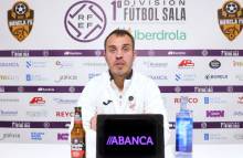 José Rey, entrenador rojillo. Foto: burelafutsal y cdchiloeches Jose Rey 1