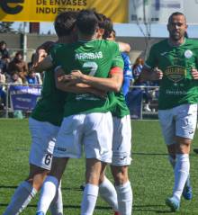 Los gallardos esperan celebrar una victoria. Foto: CD Marchamalo. CDMarcha 1