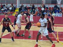 Imagen del último derbi provincial. Foto: Luis Barra. Luji 1