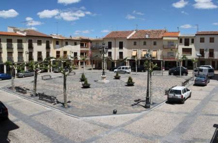 plaza mayor mondejar