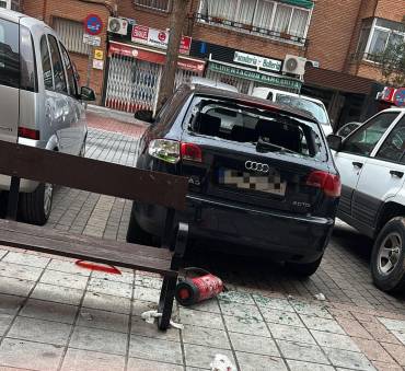 coche dañado extintor los manantiales 1